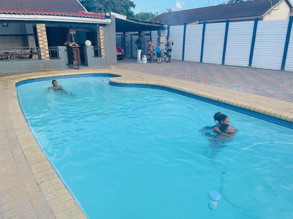 Jnc Lodge Richards Bay Zewnętrze zdjęcie