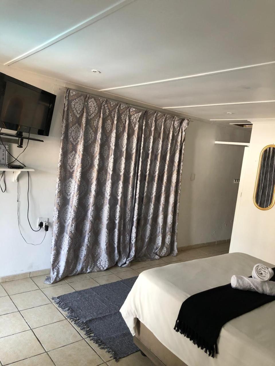 Jnc Lodge Richards Bay Zewnętrze zdjęcie